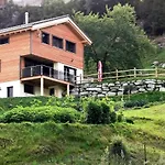 Modernes L Berge L Naehe Zermatt L Graechen