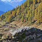 Modernes L Berge L Naehe Zermatt L Graechen