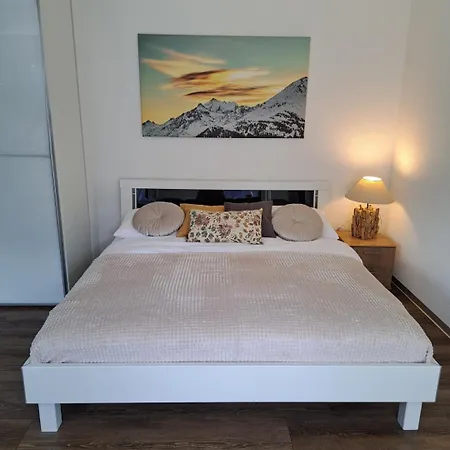 Modernes L Berge L Naehe Zermatt L Graechen