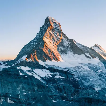 Modernes L Berge L Naehe Zermatt L Graechen